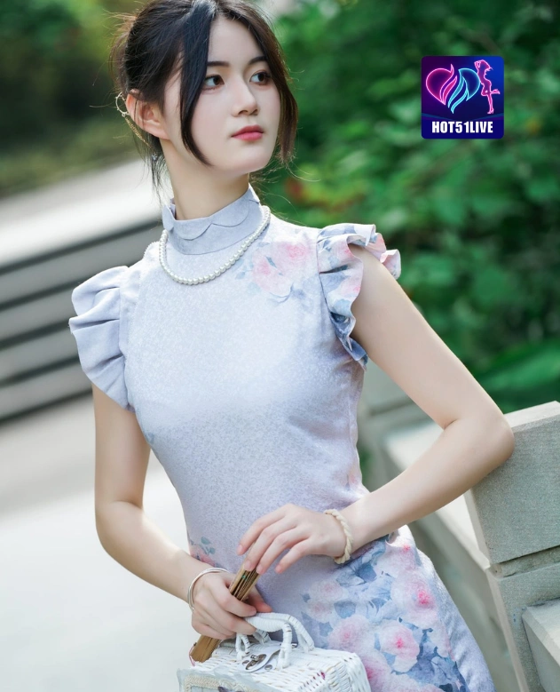 Elvina Maharani Larasati HOT51LIVE