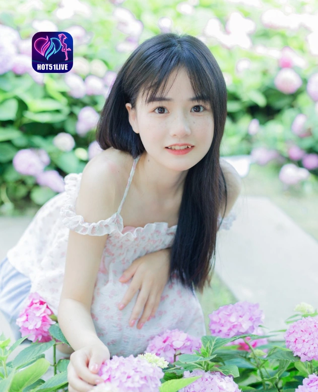 Gita Dewi Larasati HOT51LIVE