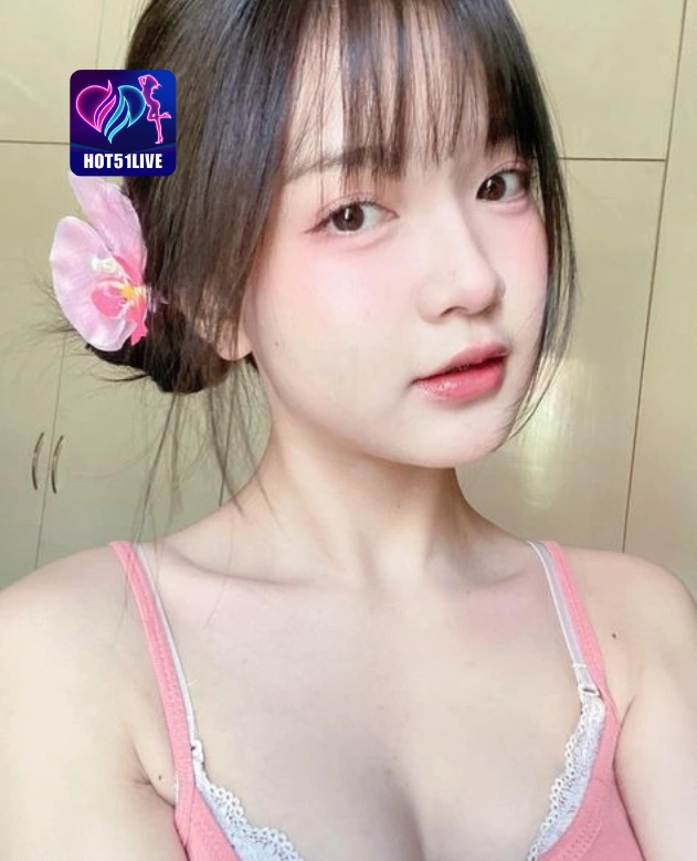 Adriana Wright HOT51LIVE