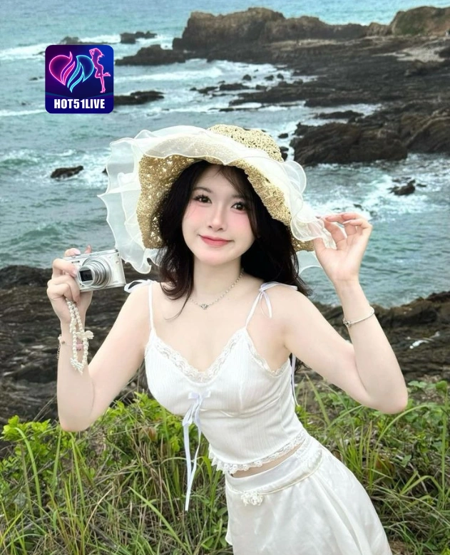 Allie Phillips​​​​​ HOT51LIVE