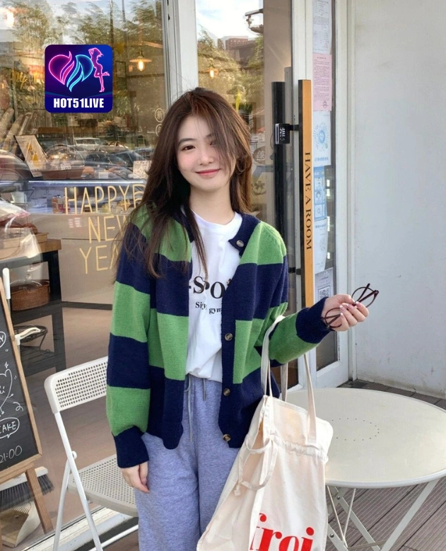 Antoinette Mitchell HOT51LIVE