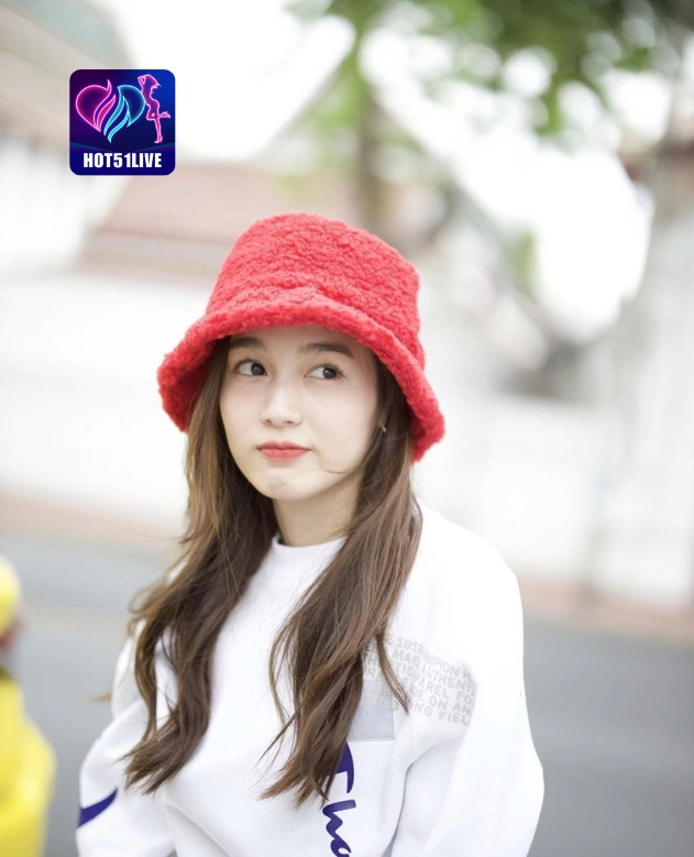 Arabella Hughes HOT51LIVE