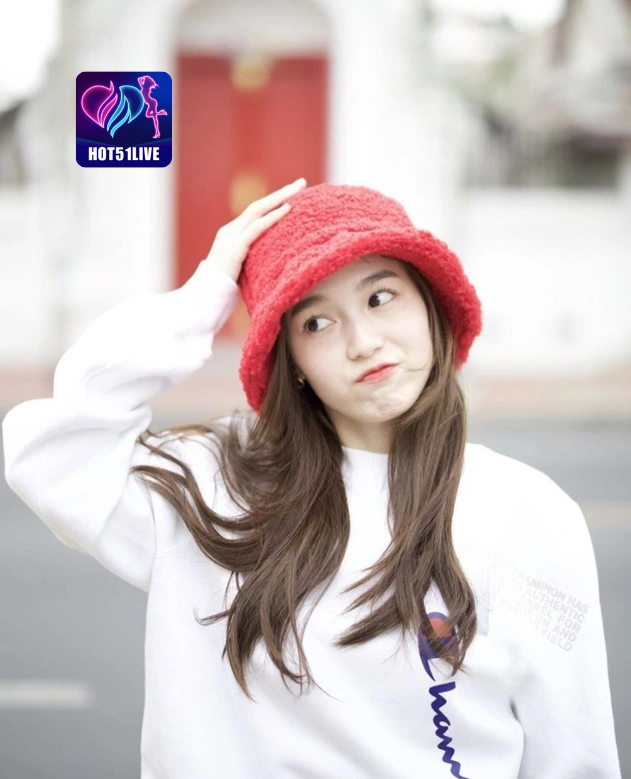 Arabella Hughes HOT51LIVE