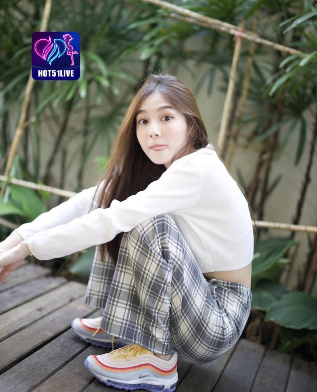 Arielle Brooks HOT51LIVE