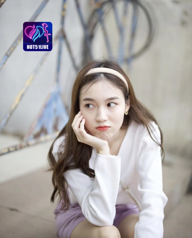 Asha Powell HOT51LIVE