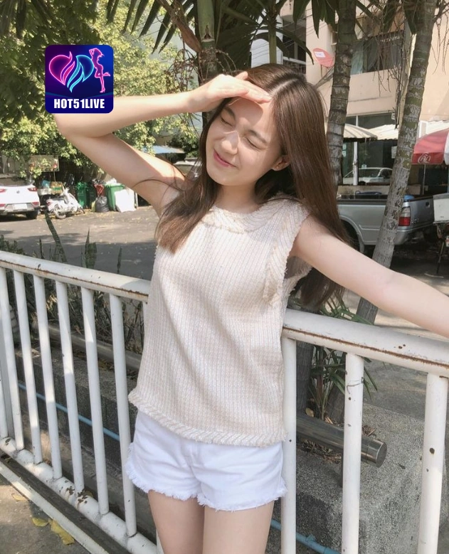 Atarah Stone HOT51LIVE