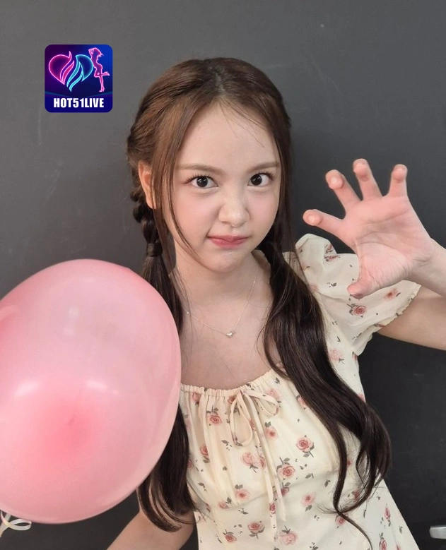 Chika Kartika HOT51LIVE