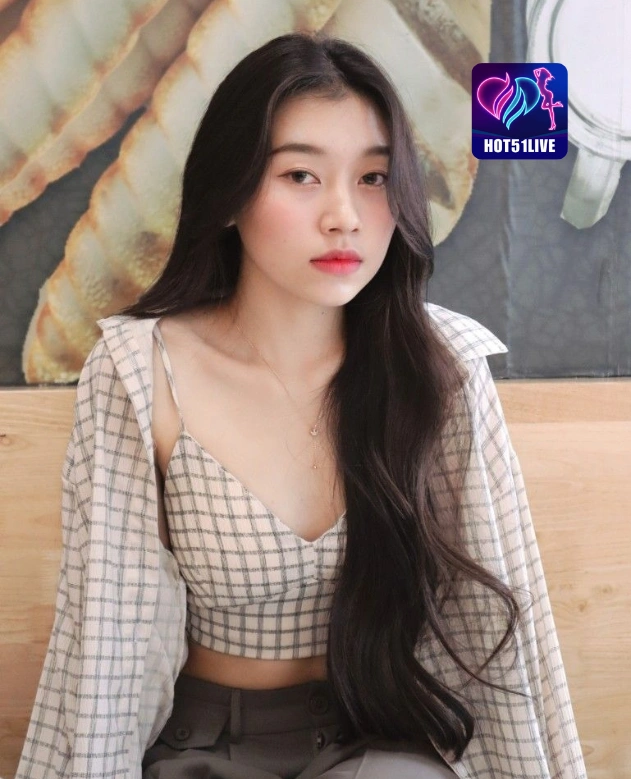 Eka Lestari HOT51LIVE