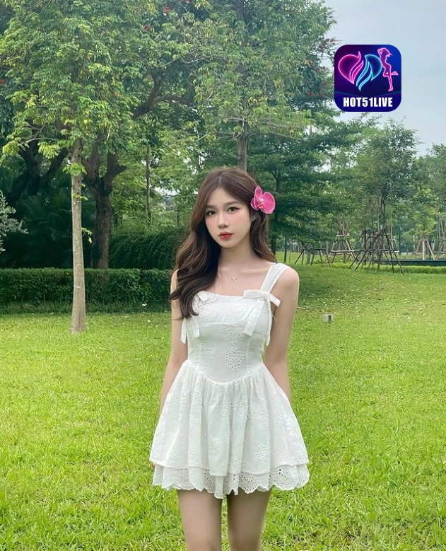 Elliana Garcia HOT51LIVE