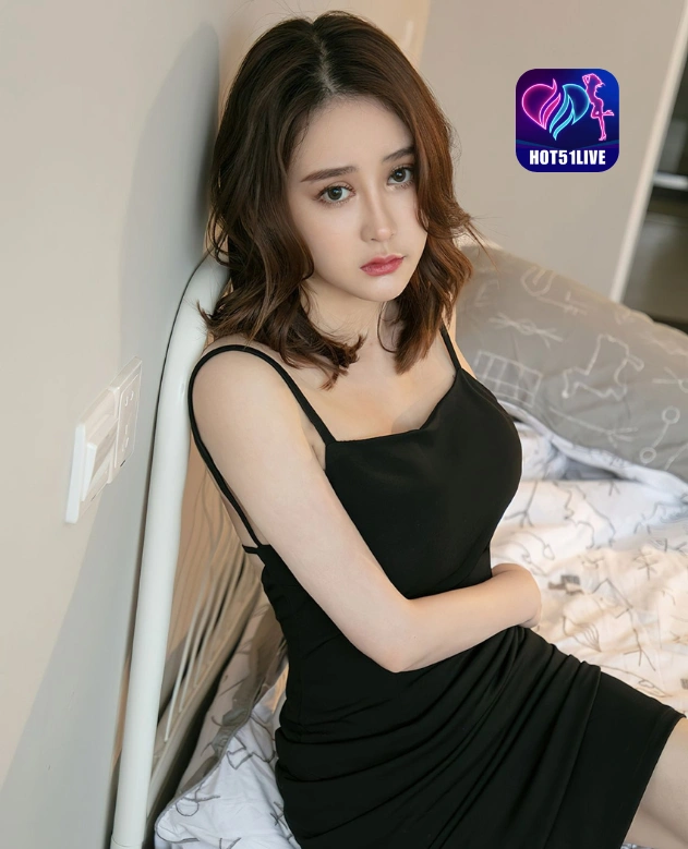 Gianna Moore HOT51LIVE