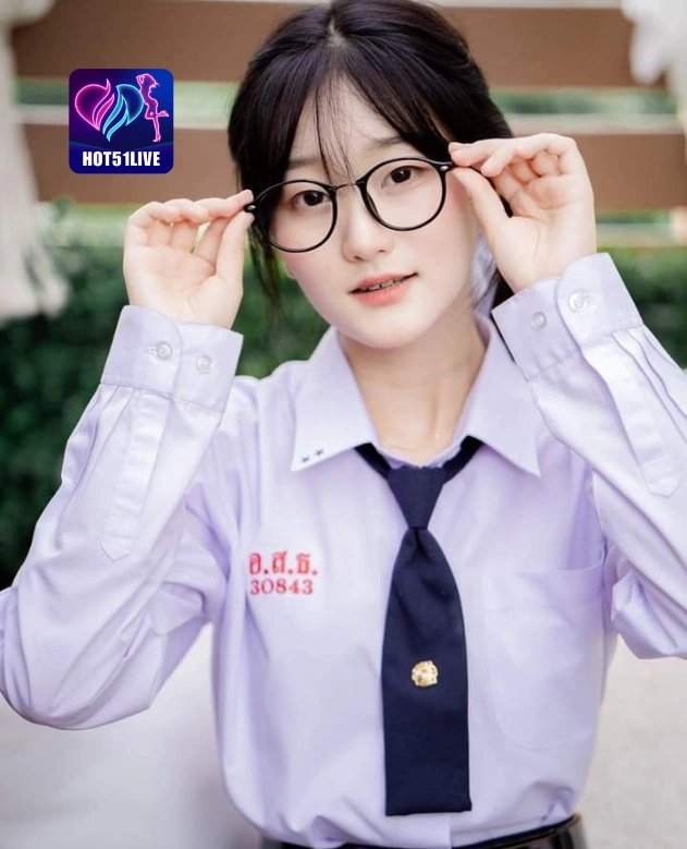 Ilham Fathallah HOT51LIVE