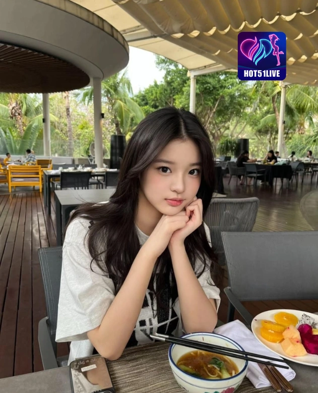 Nur Aisyah HOT51LIVE