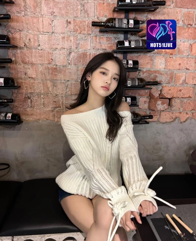 Rina Amelia HOT51LIVE