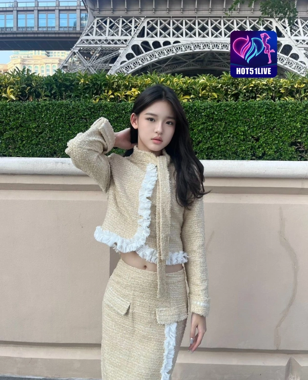 Riska Damayanti HOT51LIVE