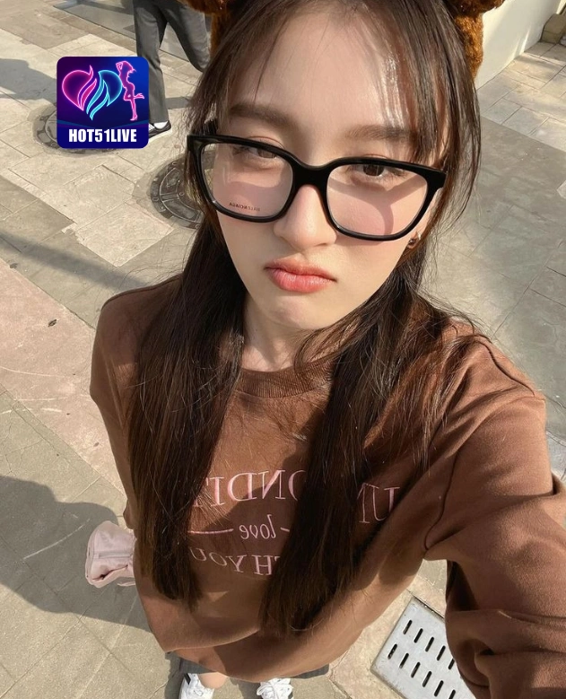 Stacy Baker HOT51LIVE