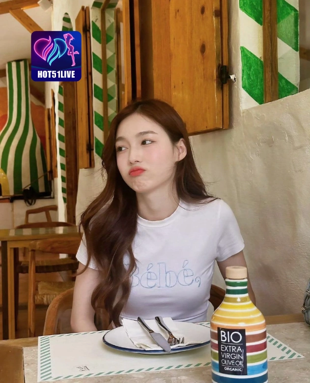 Tamara Barnes HOT51LIVE