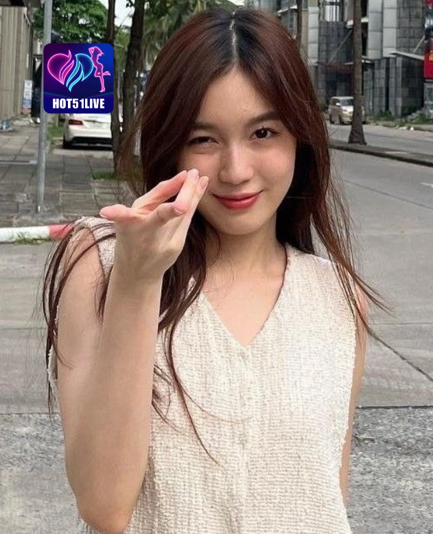 Tanya White HOT51LIVE