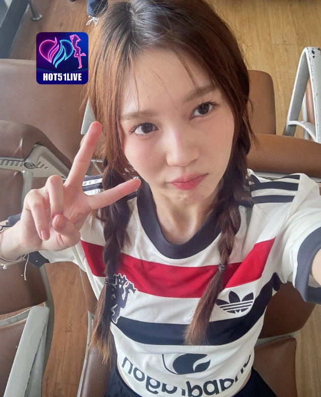 Tara James HOT51LIVE