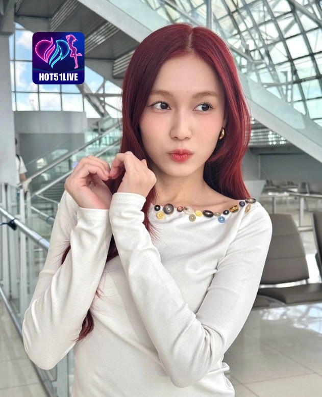 Tara James HOT51LIVE