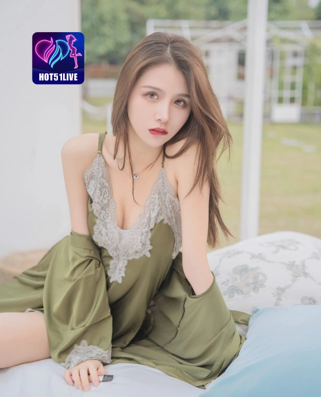 Whitney Foster HOT51LIVE