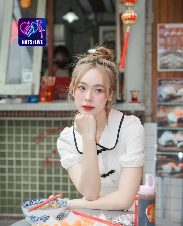 Wulan Savitri HOT51LIVE