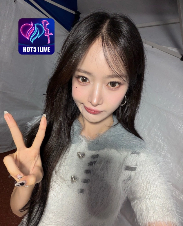 Amelia West HOT51LIVE