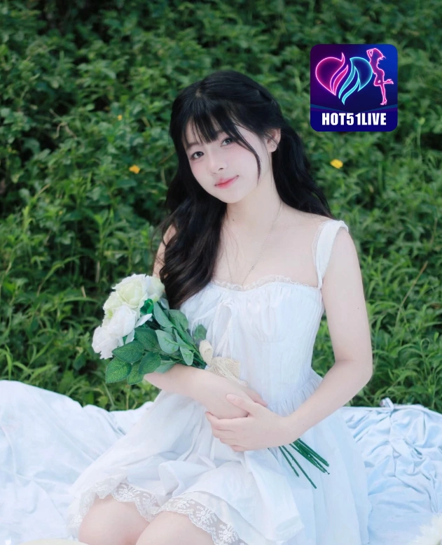 Annette Collins HOT51LIVE