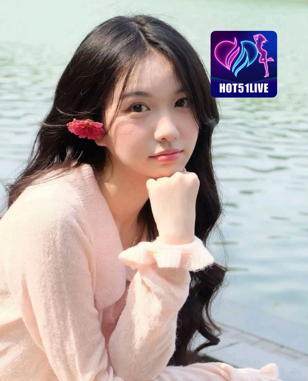 Clara Vaughn HOT51LIVE