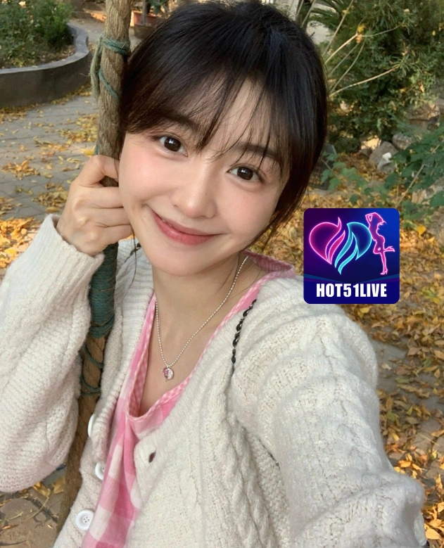 Colin Baker HOT51LIVE