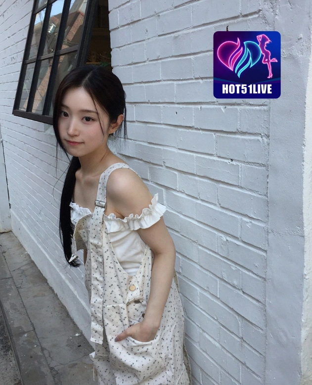 Dominic Hughes HOT51LIVE