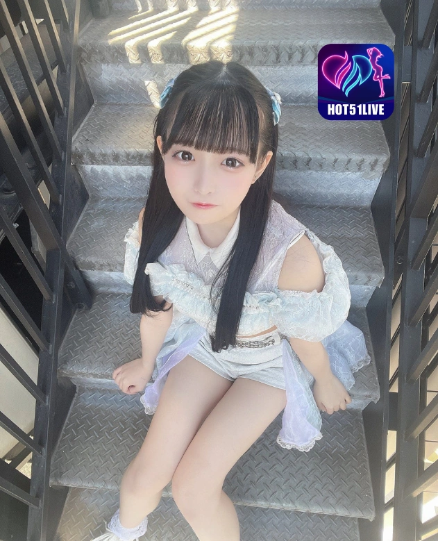 Elma Kartikasari HOT51LIVE