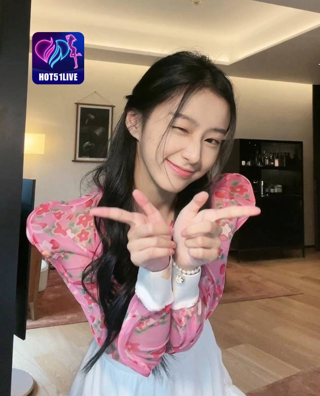 Gita Faharani HOT51LIVE