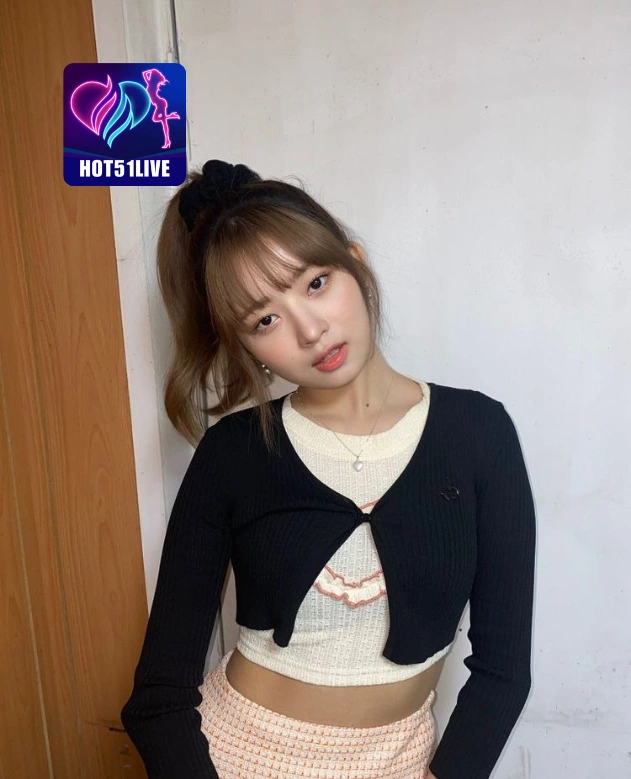 Grace Willis HOT51LIVE