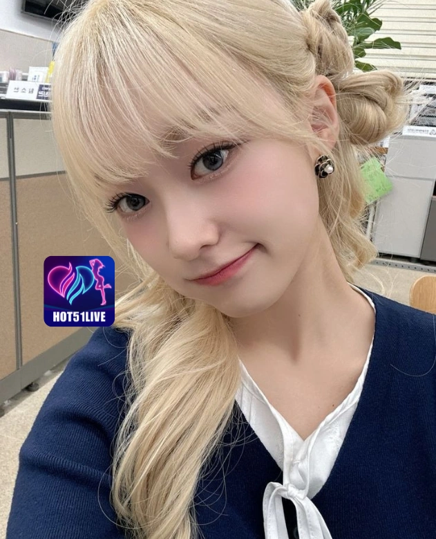 Ira Lestara HOT51LIVE