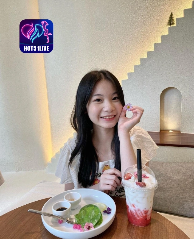 Karina Rosmala HOT51LIVE
