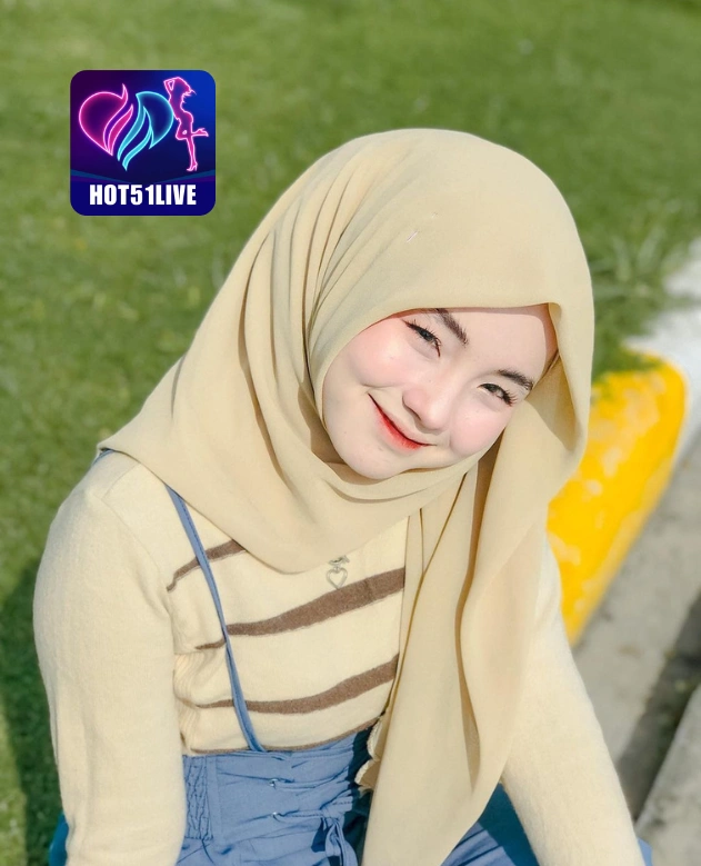 Julian Pierce HOT51LIVE