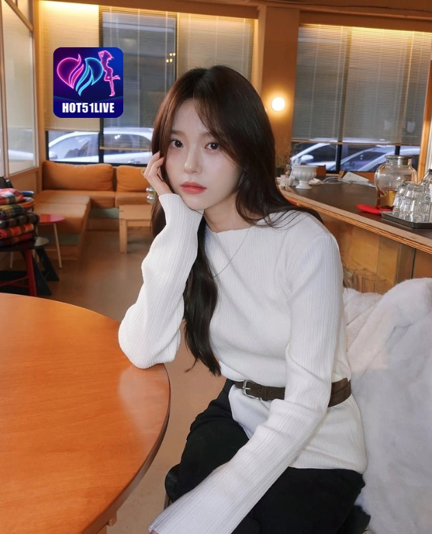 Karina Parameswaran HOT51LIVE