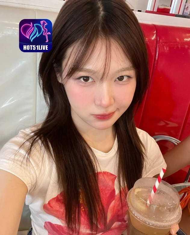 Karina Rosmala HOT51LIVE