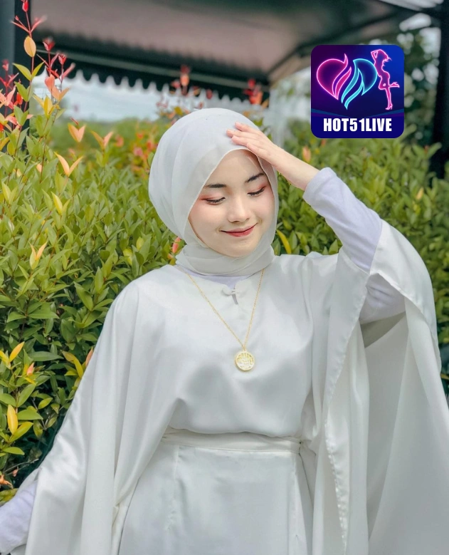 Katherine Blake HOT51LIVE