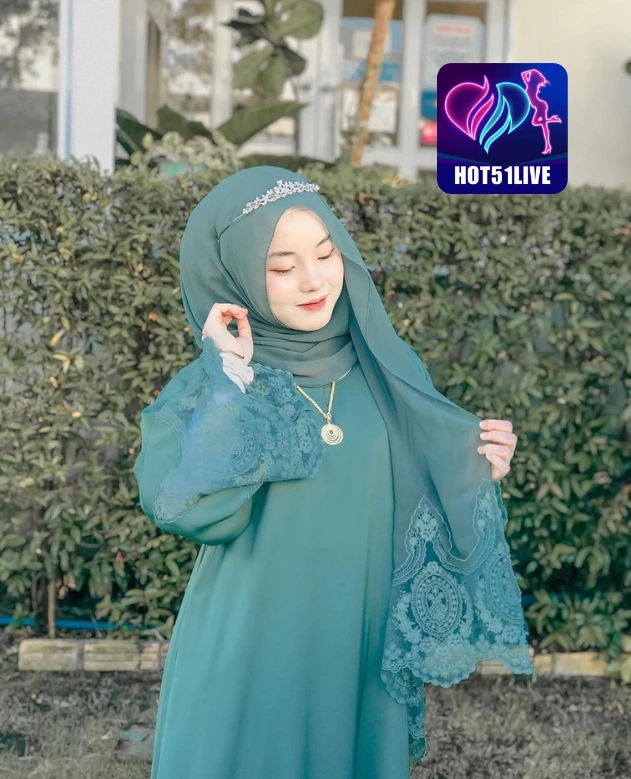 Katherine Blake HOT51LIVE