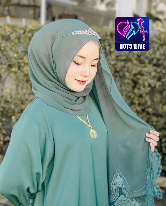 Katherine Blake HOT51LIVE