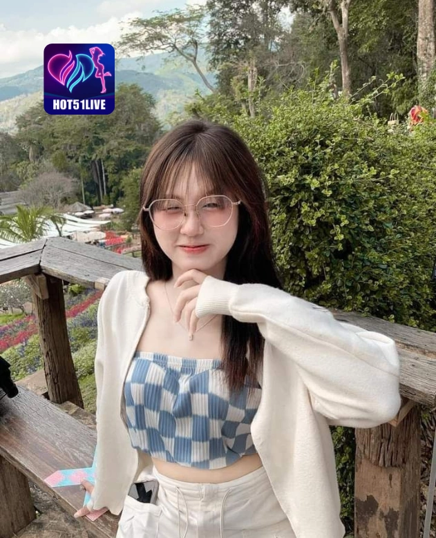 Kiki Ramakant HOT51LIVE