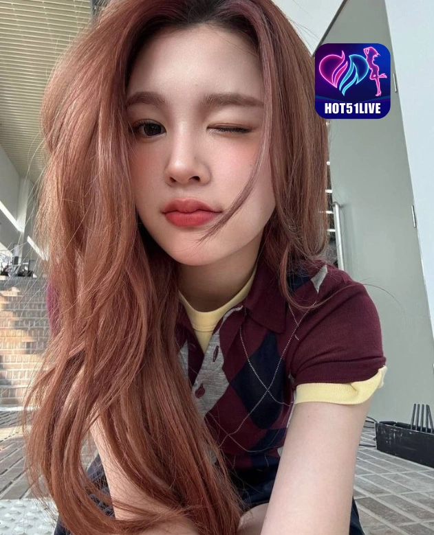 Meyta Pertiwi HOT51LIVE