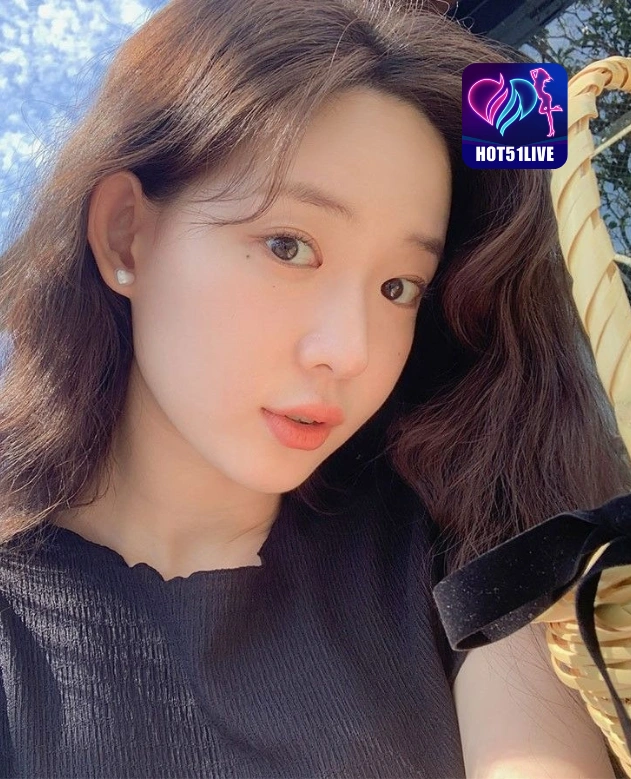 Qonita Sasmita HOT51LIVE