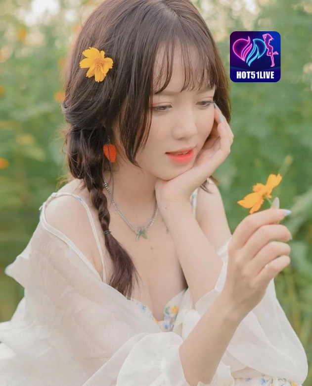 Sania Surana HOT51LIVE