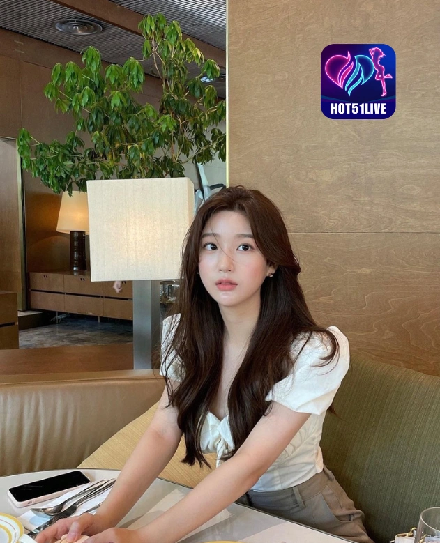 Tear Wardana HOT51LIVE