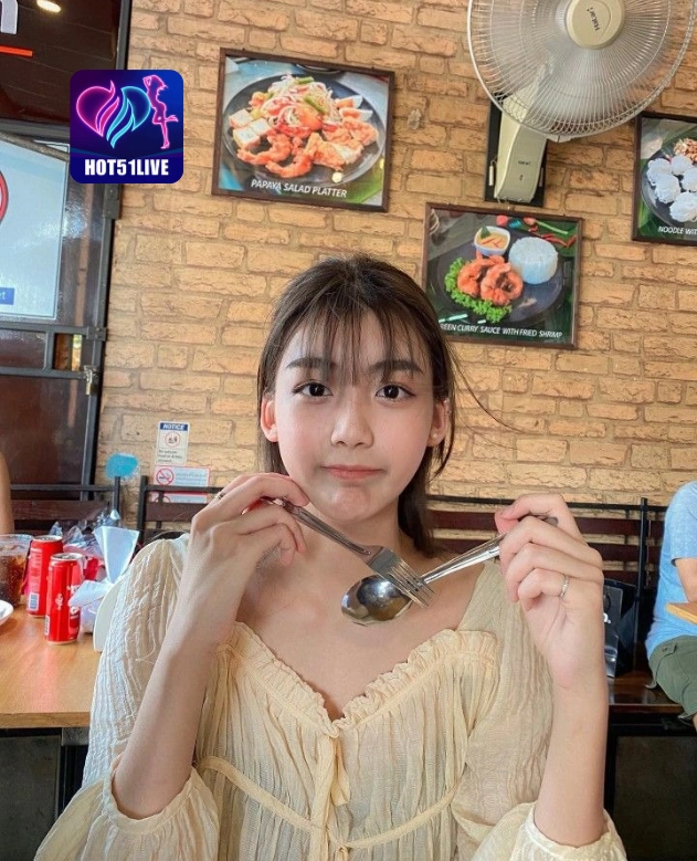 Ulfa Dhandapani HOT51LIVE