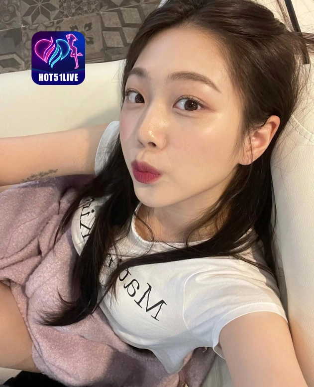 Wina Paramitha HOT51LIVE