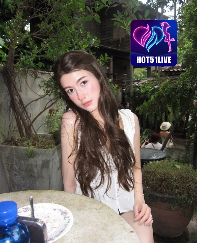 Blake Everett HOT51LIVE