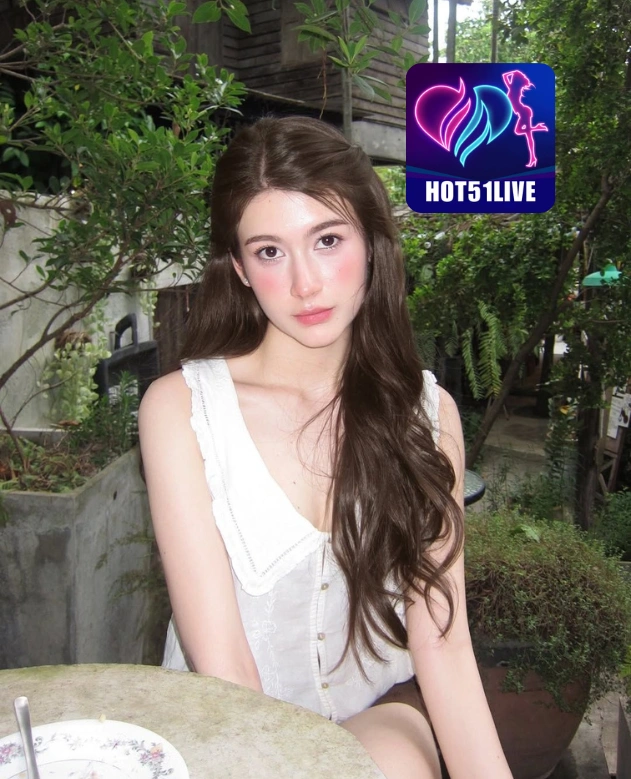 Blake Everett HOT51LIVE